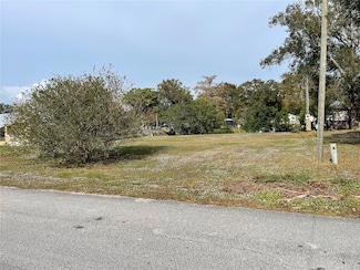 3827 SE 27th St, Okeechobee, FL 34974