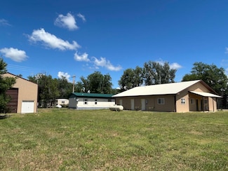 209 Pierre Rd, Vale, SD 57788