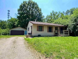 1612 Lamar Dr, Pekin, IL 61554