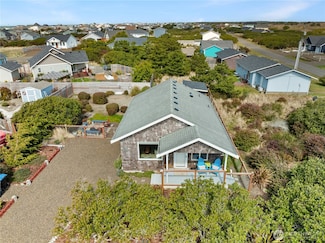 442 Sportsmens St SW, Ocean Shores, WA 98569
