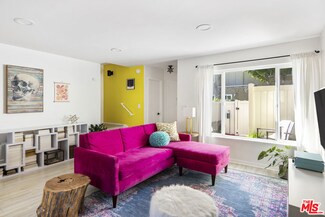 11138 Aqua Vista St Unit 61, North Hollywood, CA 91602