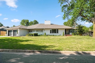 5401 Polo Dr, Wichita, KS 67208