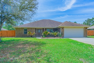 6639 Castlewood St, Navarre, FL 32566