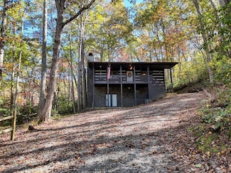 3008 Smyrna Rd, Young Harris, GA 30582