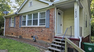1830 Meadow Ln, Decatur, GA 30032