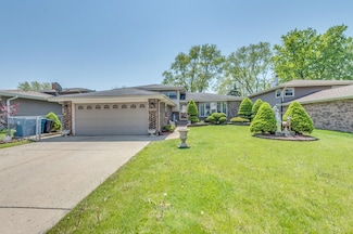 1825 W Sherry Ln, Addison, IL 60101