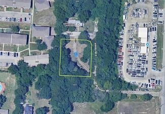 8610 N Harrison Throughway, Kansas City, MO 64155