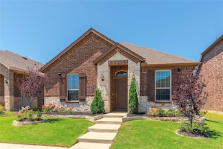 2265 Obsidian Dr, Aubrey, TX 76227