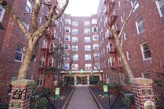 9707 4th Ave Unit 2R, Brooklyn, NY 11209