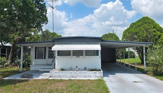 37229 Lois Ave, Zephyrhills, FL 33542