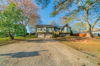 895 Tyrell Dr, Austell, GA 30106