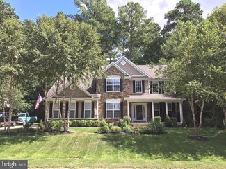 11215 Lord Baltimore Dr, Swan Point, MD 20645