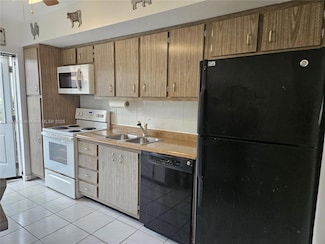1400 N 16th Ave, Hollywood, FL 33020