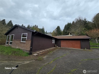 10804 Colvos Dr NW, Gig Harbor, WA 98332