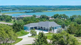 117 Dew Drop In Ln, West Yankton, SD 57078