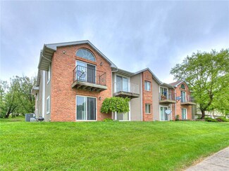 1620 S 15th Ave W Unit 6, Newton, IA 50208