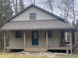 W12980 Riverview Dr, Garfield Township, MI 49827