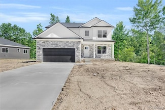 5224 Farmridge Ln, Grand Blanc, MI 48439