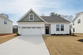 160 Hunter Ridge Dr, Boiling Springs, SC 29316