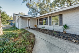 214 Driftwind Dr, San Antonio, TX 78239