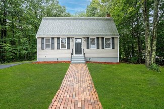 27 Fairview Ln, South Weymouth, MA 02190