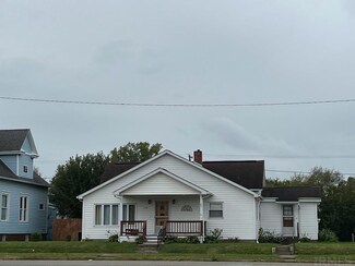 408 S Chicago St, Royal Center, IN 46978
