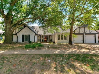 4320 Hunters Hill Rd, Norman, OK 73072