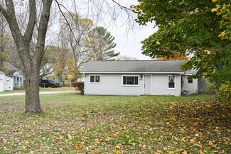 2710 Leboeuf St, Norton Shores, MI 49441