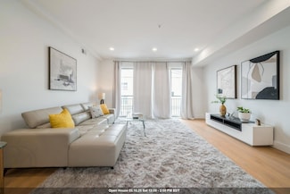160 Brunswick St Unit 303, Jersey City, NJ 07302
