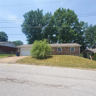613 S Washington Ave, Union, MO 63084