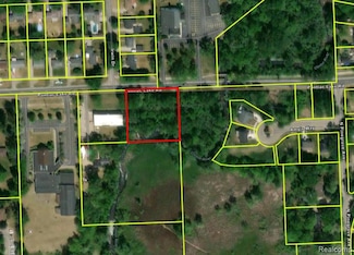 5675 Pontiac Lake Rd, Waterford Township, MI 48327