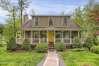 1437 Gray Hill Rd, New Columbia, PA 17856