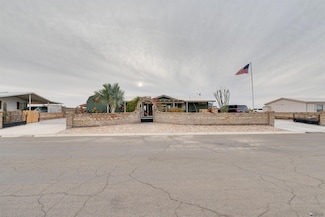 10746 S Fortuna Palms Loop, Yuma, AZ 85367