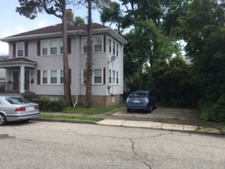 81 Chapman St Unit 2, Quincy, MA 02170