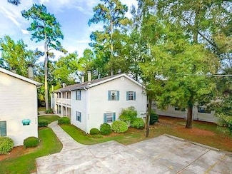 713 Heavens Dr Unit 8, Mandeville, LA 70471