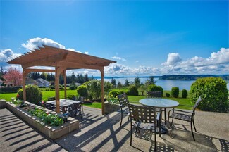 1074 Paha View Drive Fi, Fox Island, WA 98333