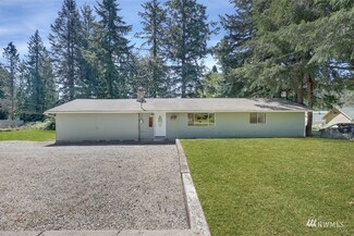 28033 SE 224th St, Maple Valley, WA 98038