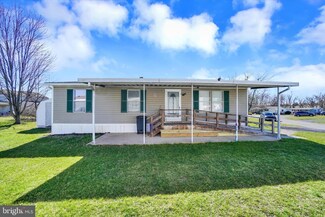 133 Meadowview Dr, Dover, PA 17315