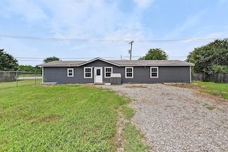 231 Juniper Dr, Pottsboro, TX 75076