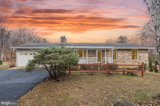 35 Ebenezer Church Rd, Stafford, VA 22556