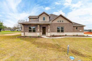 828 Shadow Valley Rd, Whitesboro, TX 76273