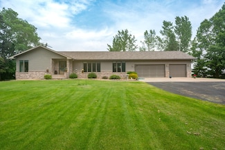 602 E Wheeler Dr, Plainfield, WI 54966