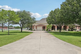 1800 Willow Springs Ct, Haslet, TX 76052