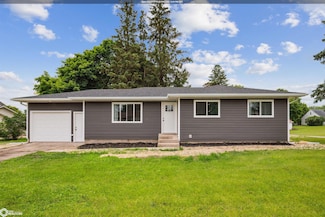 204 W Washington St, Montezuma, IA 50171