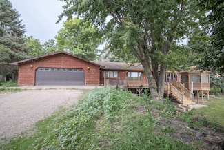 1690 290th St, Rock Valley, IA 51247