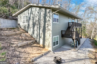 243 Degroff Ln, Rabun Gap, GA 30568