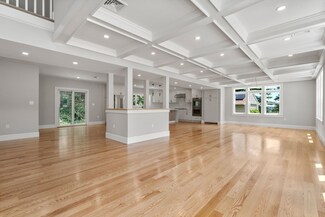 19 Brooks Rd, Gloucester, MA 01930