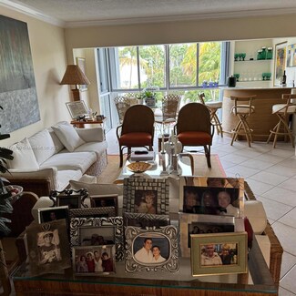 550 Ocean Dr Unit 3C, Key Biscayne, FL 33149