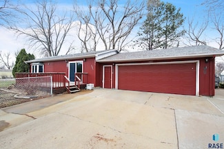3401 N 9th Ave, Sioux Falls, SD 57104