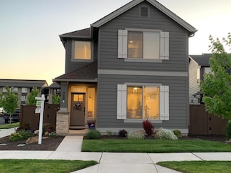 4649 SW 36th St, Redmond, OR 97756
